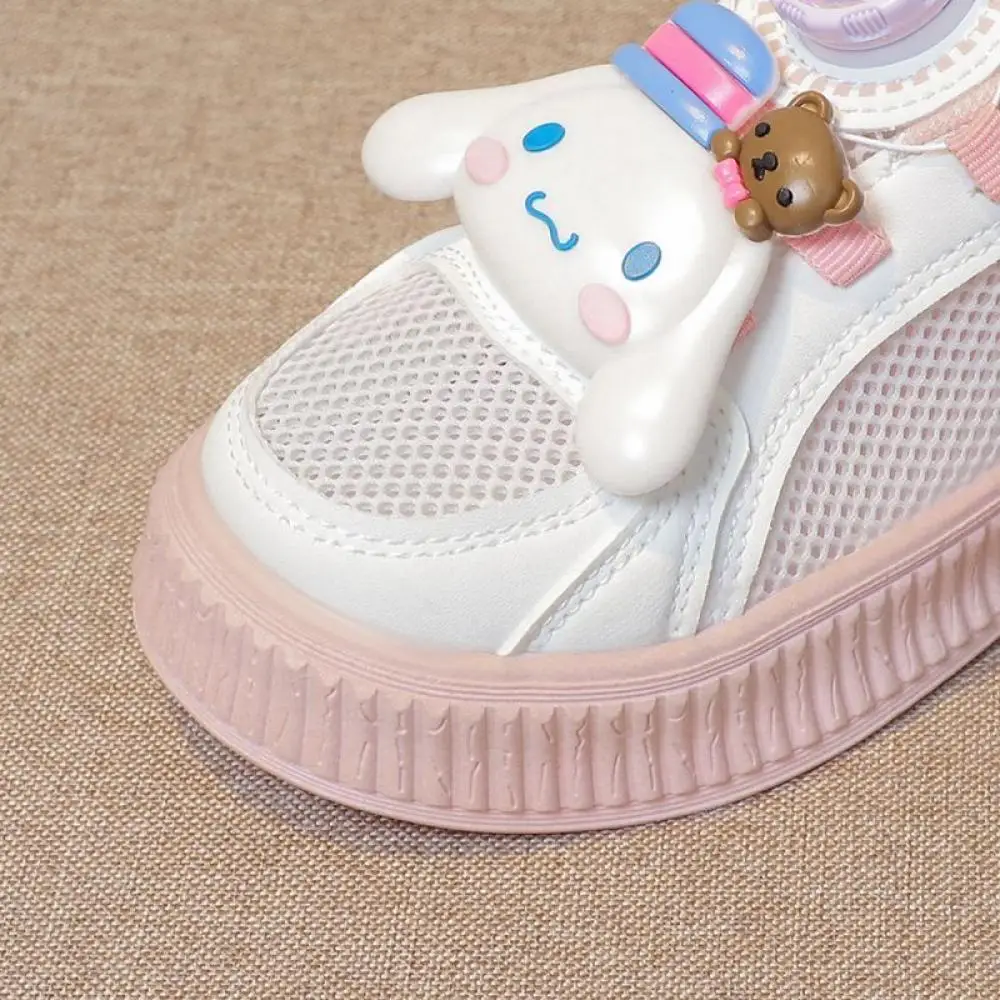 Кроссовки Cinnamoroll Kuromi Kawaii, аниме, сетчатые, Мультяшные, для девочек, повседневные, дышащие, модные, для детей, для студентов, маленькая белая обувь для скейтборда
Кроссовки Cinnamoroll Kuromi Kawaii, аниме, сетчатые, Мультяшные, для девочек, повседневные, дышащие, модные, для детей, для студентов, маленькая белая обувь для скейтборда