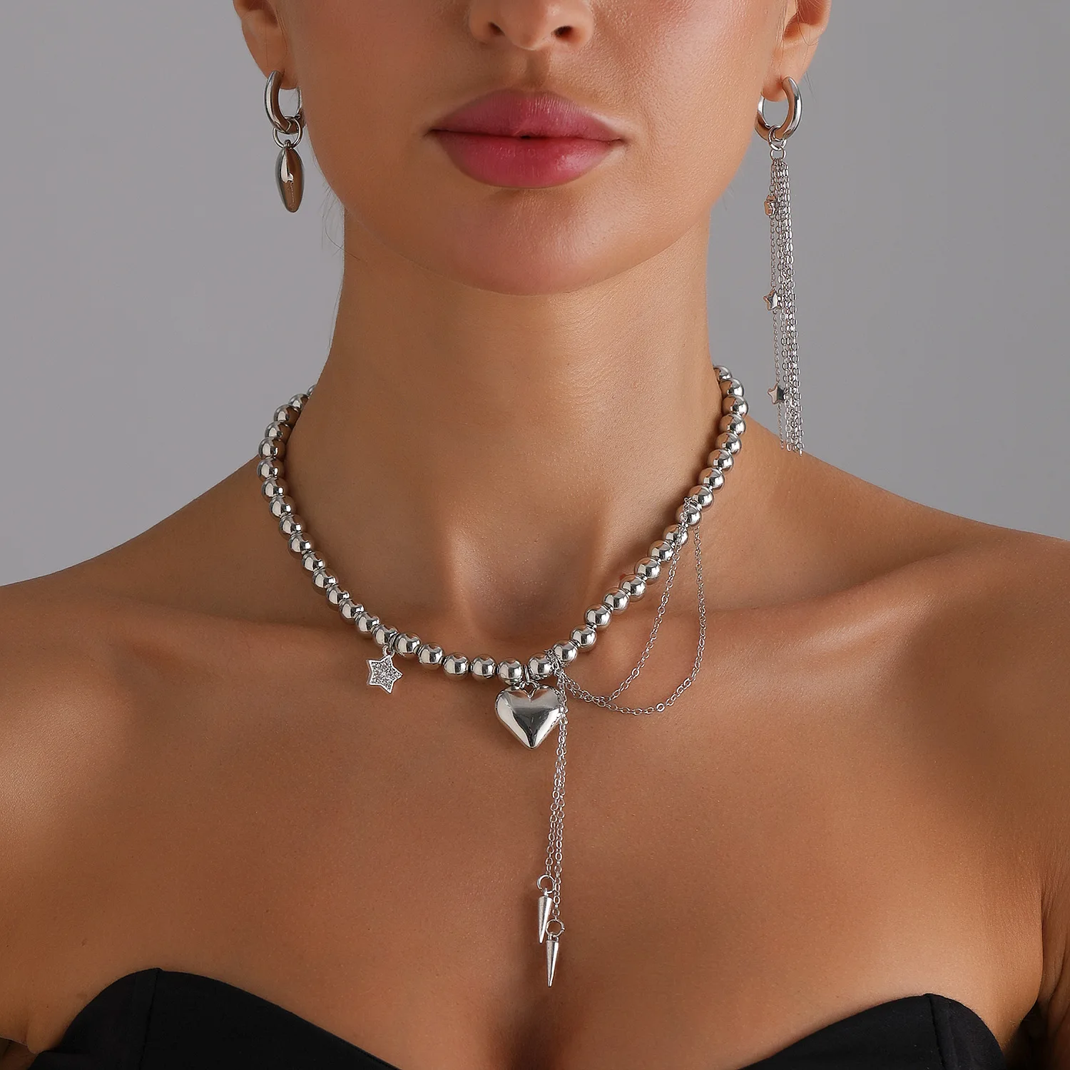 Y2k Heart Star Pendant Cone Tassel Necklace Earrings for Women Vintage Metal Beads Chain Choker Simple Jewelry Set Accessories
Y2k Heart Star Pendant Cone Tassel Necklace Earrings for Women Vintage Metal Beads Chain Choker Simple Jewelry Set Accessories