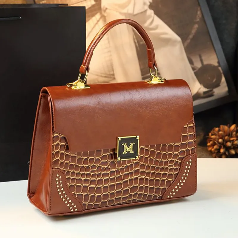 Роскошная модная брендовая сумка для мамы 2024, женские сумки из натуральной кожи, сумки через плечо с бусинами в форме арки
Роскошная модная брендовая сумка для мамы 2024, женские сумки из натуральной кожи, сумки через плечо с бусинами в форме арки