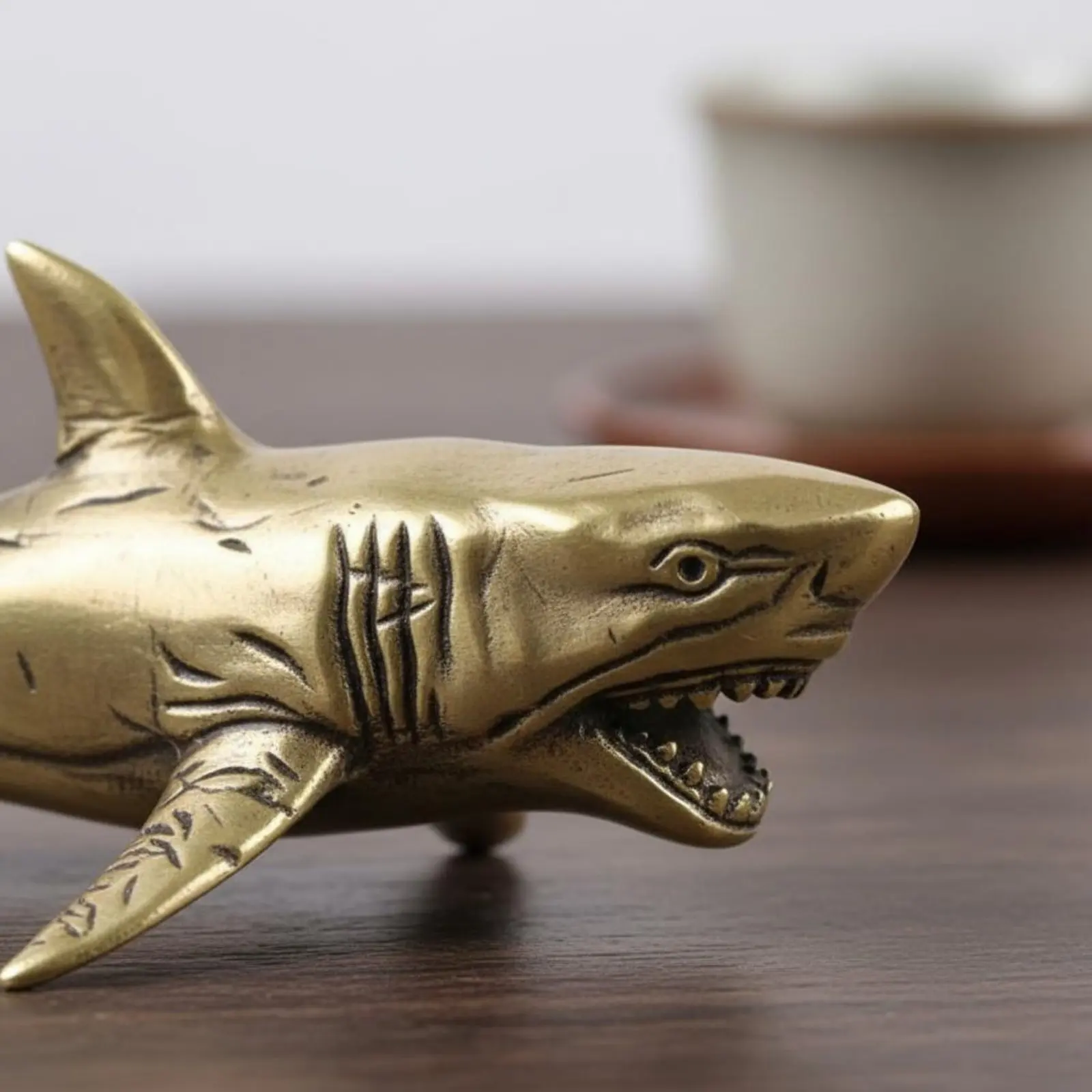 Antique Design Shark Ornament Fading Resistant Home Decor for Desk
Antique Design Shark Ornament Fading Resistant Home Decor for Desk