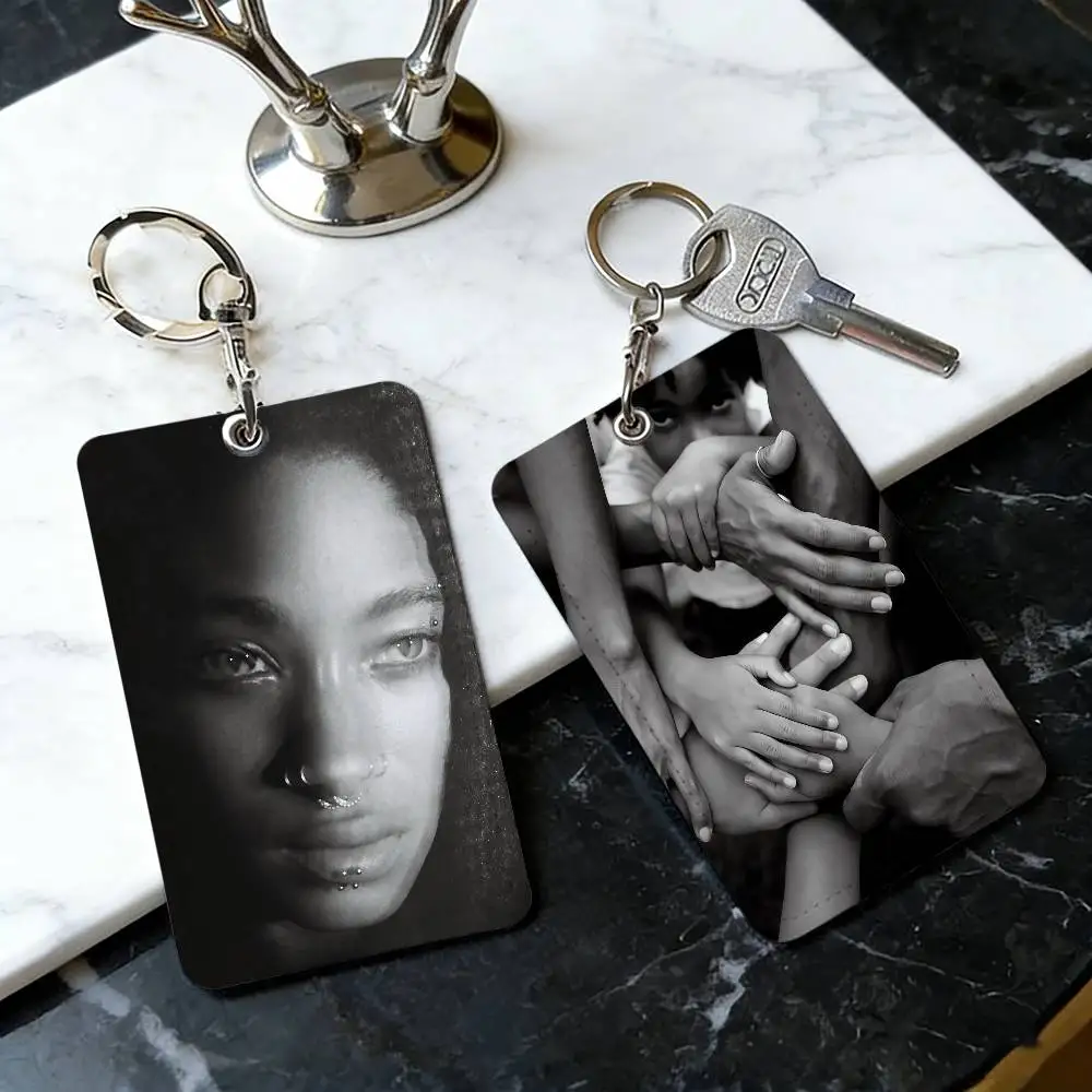 W-Willow Smith petal rock black Card Holder Men And Womenn Community Access Card Key Rings Accessories Gift
W-Willow Smith petal rock black Card Holder Men And Womenn Community Access Card Key Rings Accessories Gift