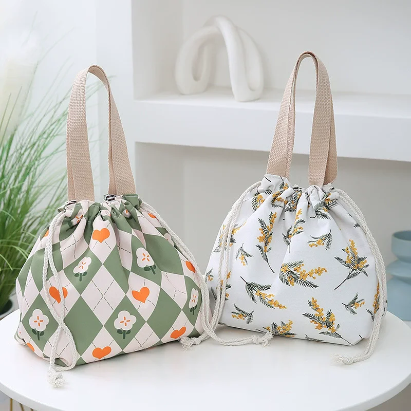 New Bucket Bag Minimalist Fashion Print Flowers Canvas Trendy Handbags Cute Large Capacity Crossbody Bags
New Bucket Bag Minimalist Fashion Print Flowers Canvas Trendy Handbags Cute Large Capacity Crossbody Bags