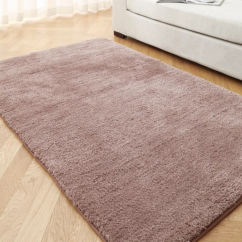 One solid-color anti-slip bathroom floor mat. A small living room carpet, a bathroom foot mat, and it is machine washable.
One solid-color anti-slip bathroom floor mat. A small living room carpet, a bathroom foot mat, and it is machine washable.