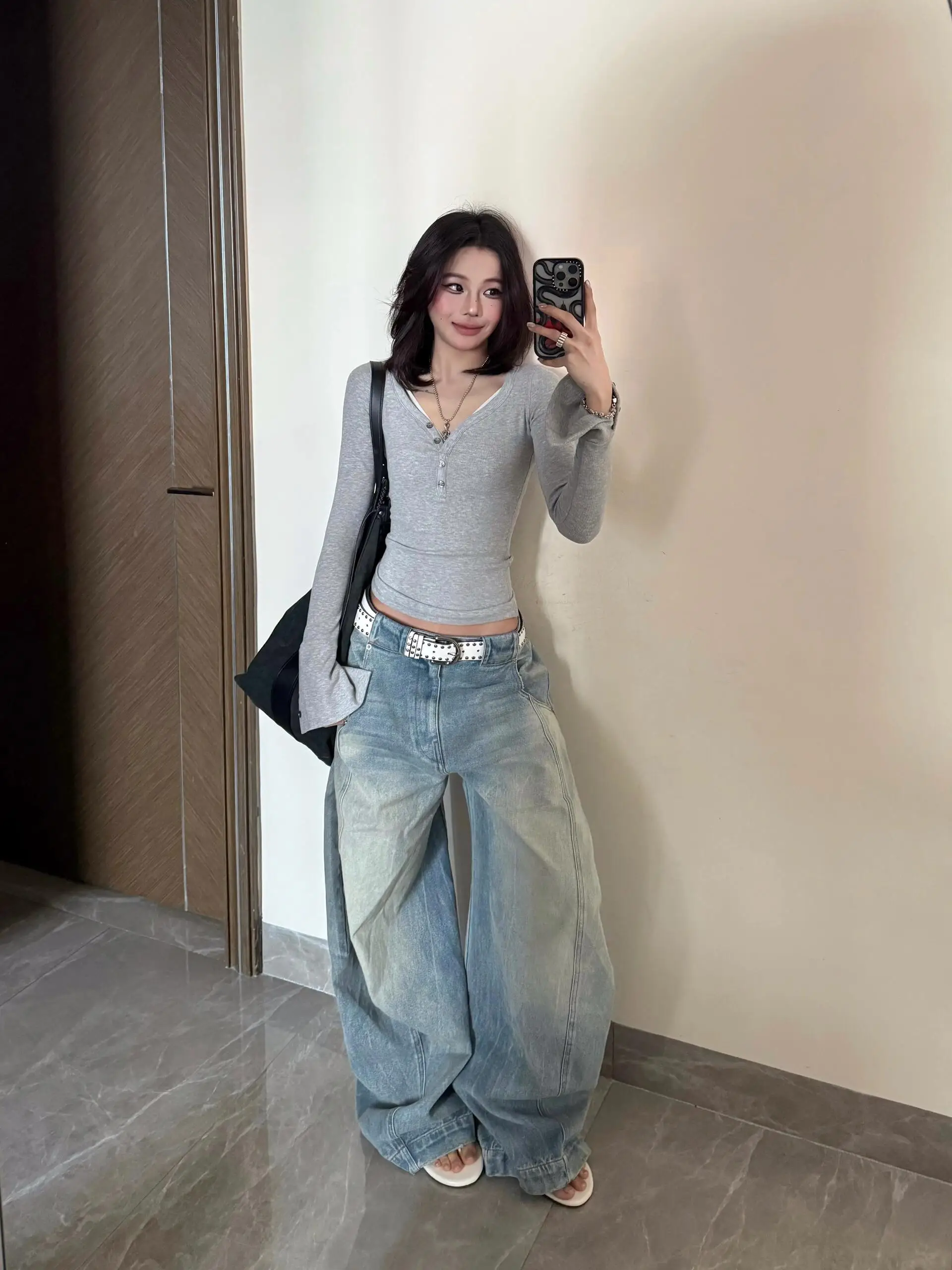 American Style Vintage High Waist Wide Leg Jeans Women's Spring Summer New Loose Slimming Floor Length Pants Knife
American Style Vintage High Waist Wide Leg Jeans Women's Spring Summer New Loose Slimming Floor Length Pants Knife