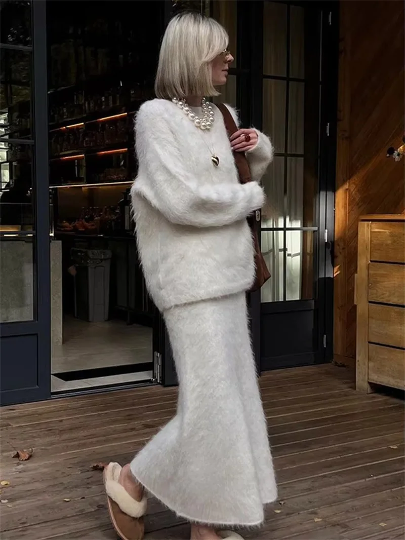 White Sweater Women Suit Skirt Set 2 Piece Blazer+Midi Prom Dress Warm Autumn Spring Formal Casual Party Jacket Coat Outfit
White Sweater Women Suit Skirt Set 2 Piece Blazer+Midi Prom Dress Warm Autumn Spring Formal Casual Party Jacket Coat Outfit