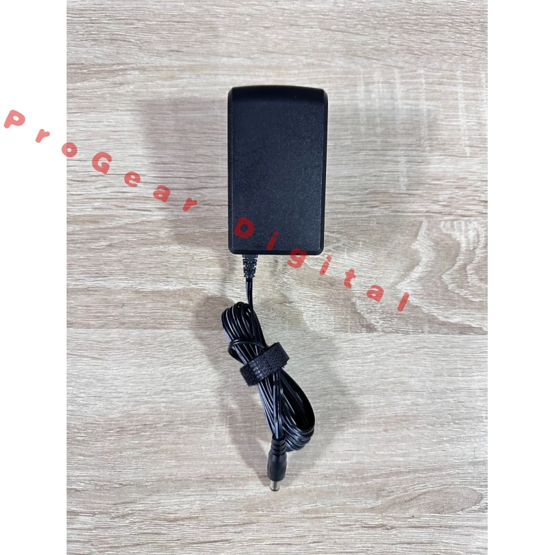 Новый оригинальный адаптер питания 12В 1.8А для колонок Bose Companion 2 Series III (C2 III)
Новый оригинальный адаптер питания 12В 1.8А для колонок Bose Companion 2 Series III (C2 III)