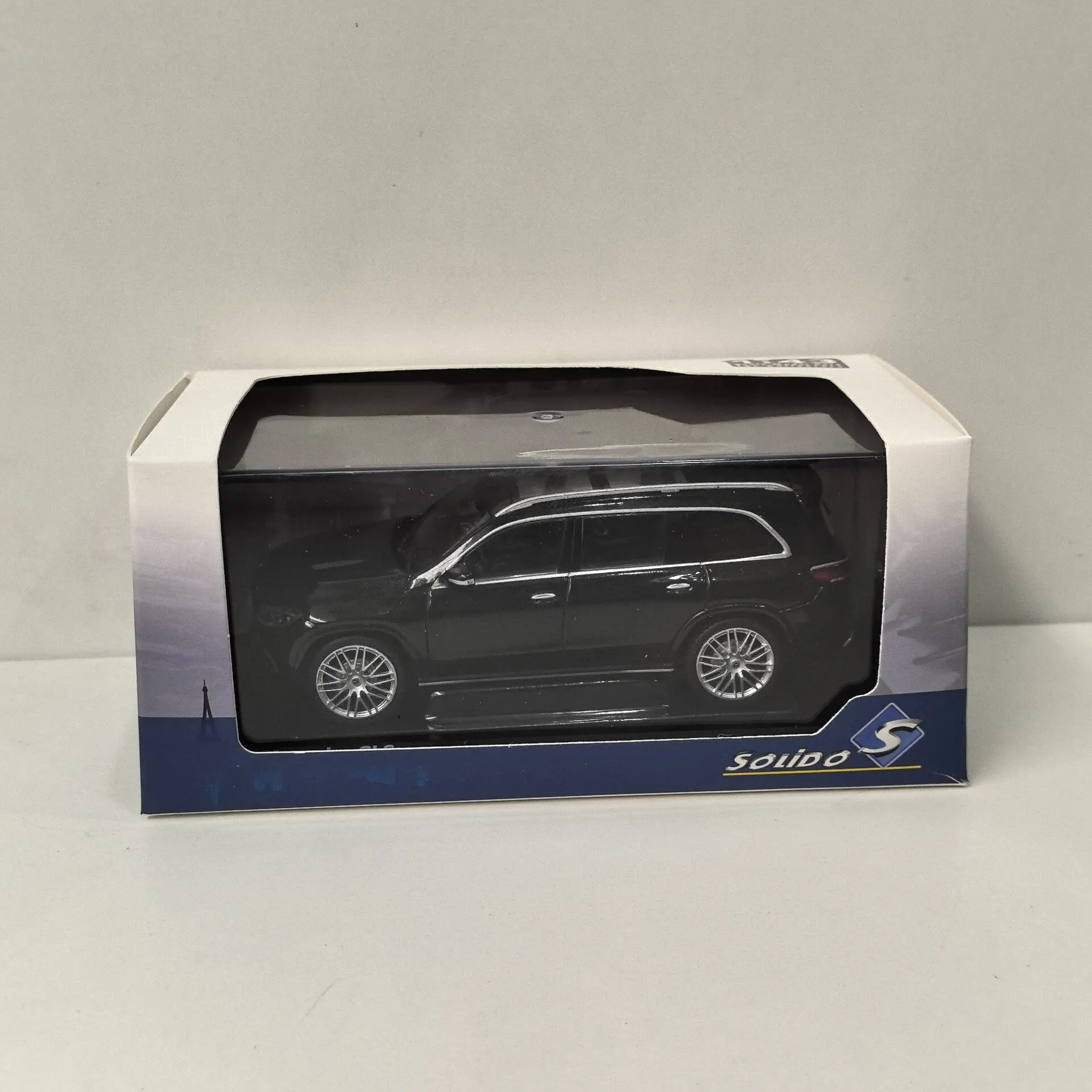 Модель автомобиля Diecast SOLIDO 1/43 Scale BENZ GLS AMG Dark Green 2U из сплава
Модель автомобиля Diecast SOLIDO 1/43 Scale BENZ GLS AMG Dark Green 2U из сплава