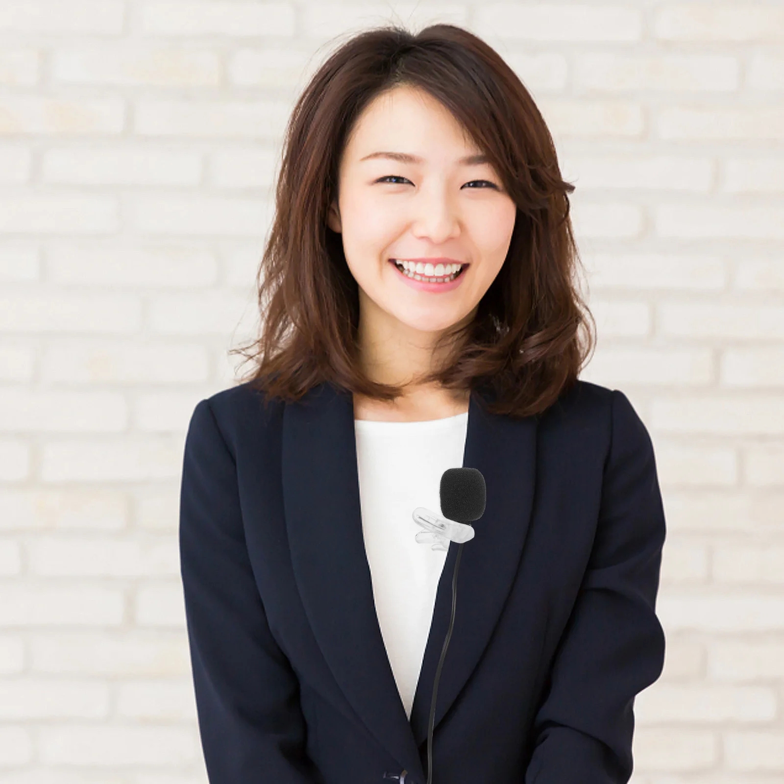 50Pcs Microphone Clip Lapel Lavalier Mic Holder Replacement Collar Shirt Clip on Mic Cable Organizer Universal Earphone Wire
50Pcs Microphone Clip Lapel Lavalier Mic Holder Replacement Collar Shirt Clip on Mic Cable Organizer Universal Earphone Wire