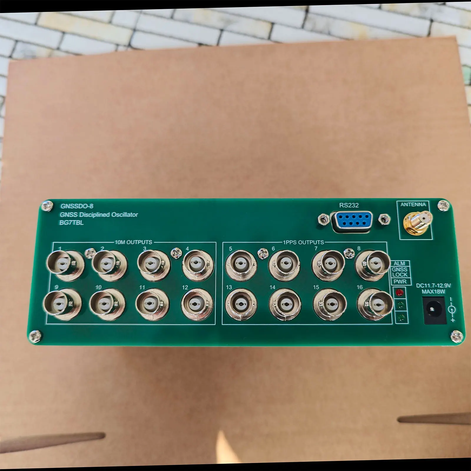 GNSSDO-8 10M High Precision 1PPS GNSS Disciplined Oscillator Beidou GPSDO 16-Channel Output (BNC/S MA Port)
GNSSDO-8 10M High Precision 1PPS GNSS Disciplined Oscillator Beidou GPSDO 16-Channel Output (BNC/S MA Port)