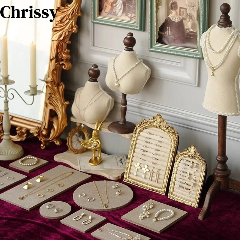 Vintage Photo Frame Jewelry Display Stand, Mannequin Head for Earring Necklace Ring Holder, Organizer Storage Photo Prop for Bou
Vintage Photo Frame Jewelry Display Stand, Mannequin Head for Earring Necklace Ring Holder, Organizer Storage Photo Prop for Bou