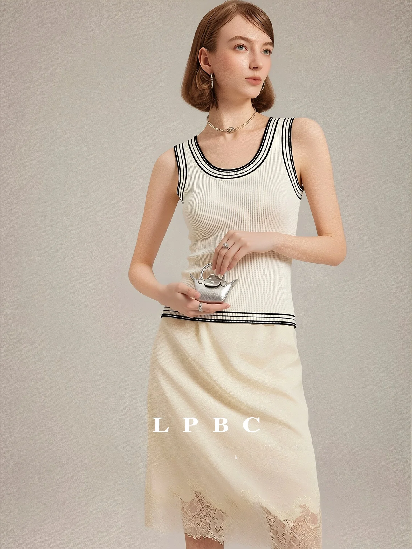Comfortable Linen Blend Camisole Tank Top Women's Slim Fit Inner Wear Outerwear Color Block Design Versatile Stylish Vest
Comfortable Linen Blend Camisole Tank Top Women's Slim Fit Inner Wear Outerwear Color Block Design Versatile Stylish Vest