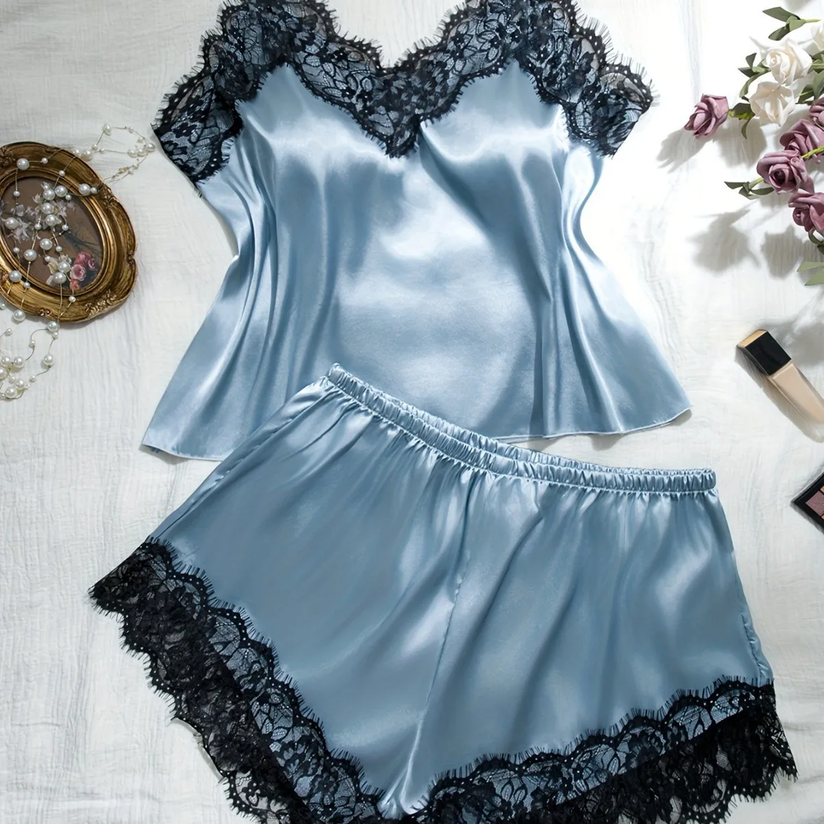 Somenie Plus Size Satin Cami Short Pajama Solid Black With Eyelash Lace For Women
Somenie Plus Size Satin Cami Short Pajama Solid Black With Eyelash Lace For Women