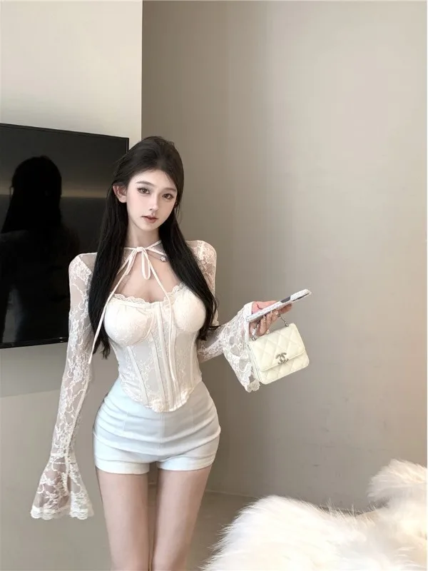 Bla Lace Crop Top Women's Long Sve Base irt Autumn Inner Wear Slim Fit ort Sle T-irt Youth Cotton Faionable
Bla Lace Crop Top Women's Long Sve Base irt Autumn Inner Wear Slim Fit ort Sle T-irt Youth Cotton Faionable