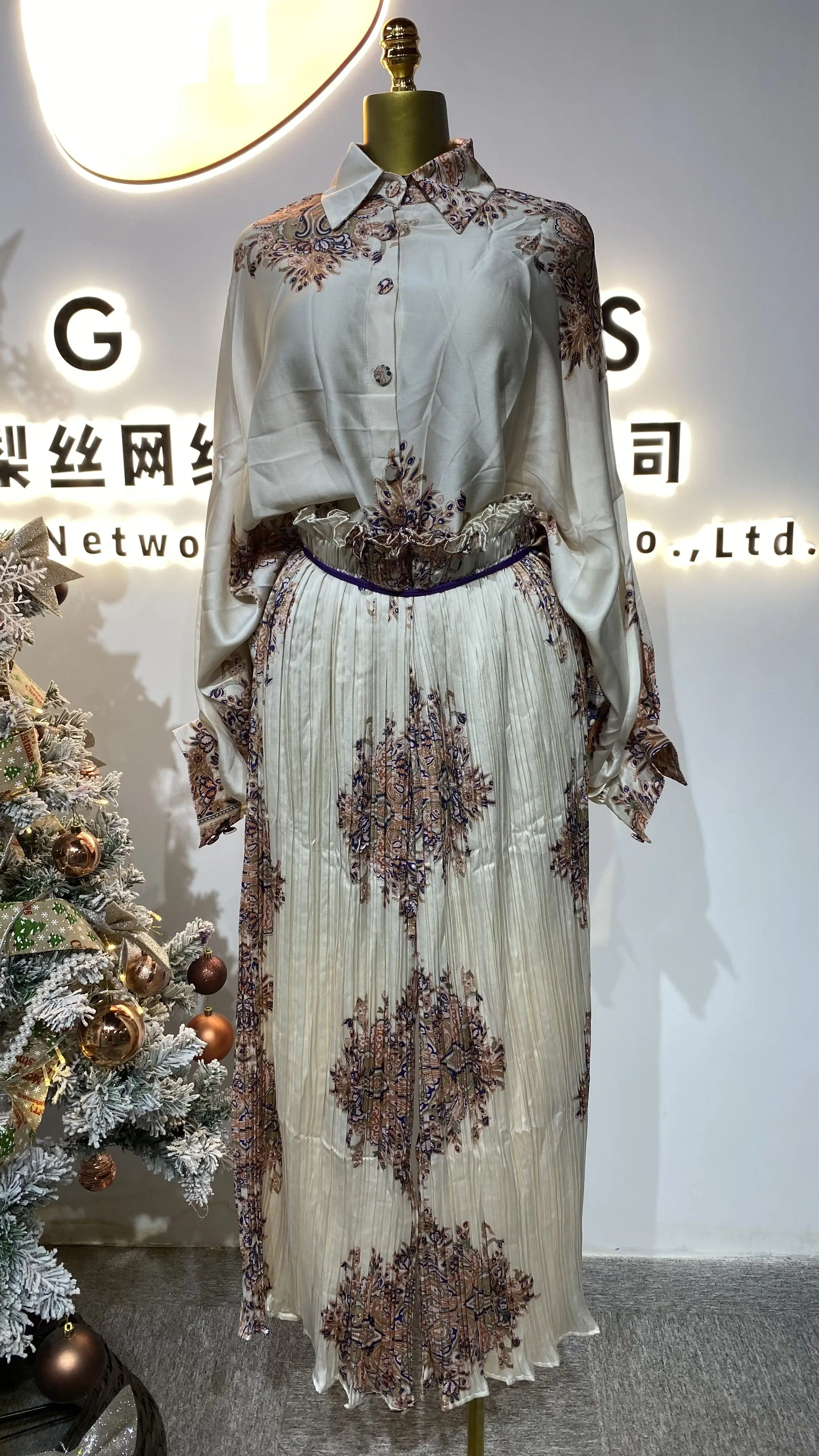 Muslim women arabic print clothing islamic clothing suit fashion african clothing turkish robe clothing-GZMM197
Muslim women arabic print clothing islamic clothing suit fashion african clothing turkish robe clothing-GZMM197