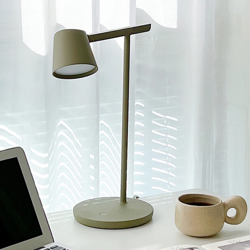Nordic simple ins to blue light office desk lamp study desk eye protection reading desk lamp bedroom bedside reading lamp
Nordic simple ins to blue light office desk lamp study desk eye protection reading desk lamp bedroom bedside reading lamp