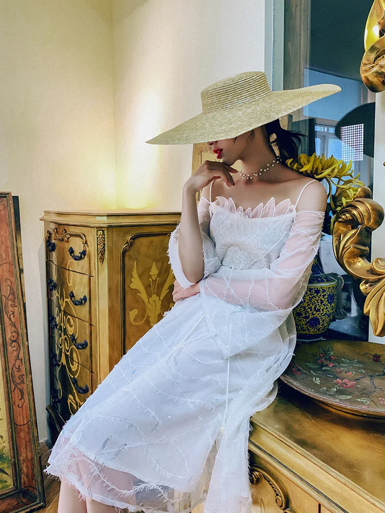 McXu Little Swan One oulder White Feather Lace Tulle Dr Summer Spring 2025 Polyester Fiber Women's Dr
McXu Little Swan One oulder White Feather Lace Tulle Dr Summer Spring 2025 Polyester Fiber Women's Dr