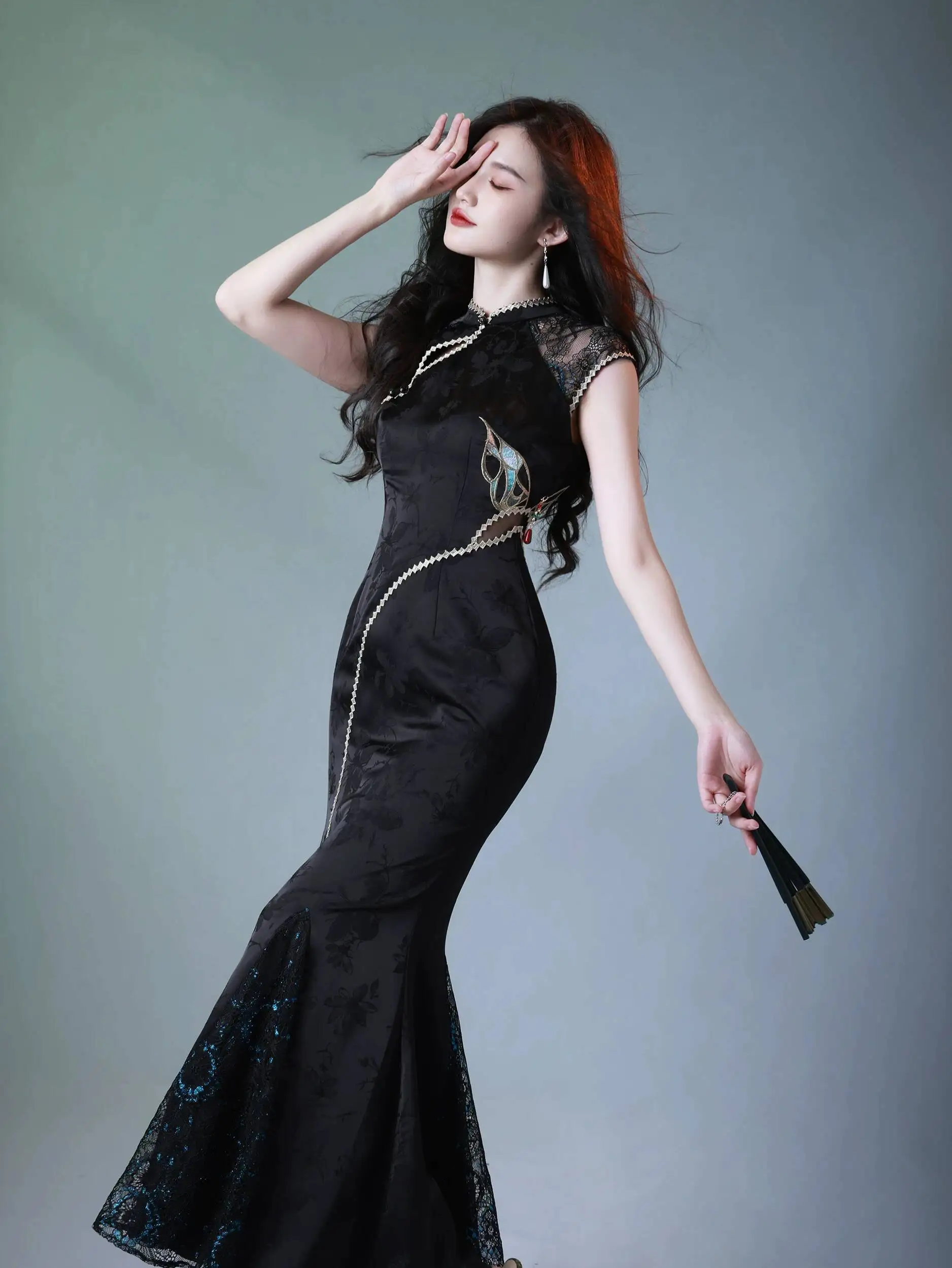 New Pianran Retro Black Jacquard Embroidery Improve Cheongsam Raglan Sleeve Temperament Long Fishtail Skirt Dress
New Pianran Retro Black Jacquard Embroidery Improve Cheongsam Raglan Sleeve Temperament Long Fishtail Skirt Dress
