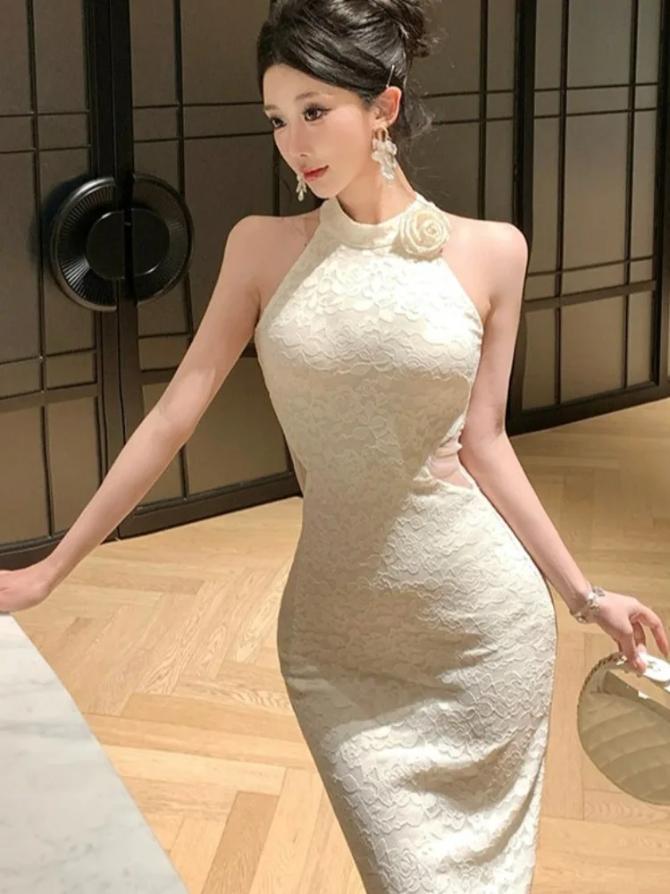Elegant Sexy Halter Dress Women's Summer Pure Desire Slimming Sequin Lace Gown with Rose Flower High Waist mid Length Bodycon
Elegant Sexy Halter Dress Women's Summer Pure Desire Slimming Sequin Lace Gown with Rose Flower High Waist mid Length Bodycon