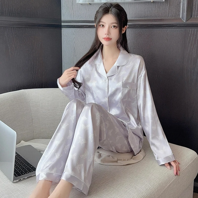 spring autumn Women Pyjamas Set purple Butterfly print Tops and Pants Satin sleepwear Loose 2 Piece pajamas Loungewear Outfits
spring autumn Women Pyjamas Set purple Butterfly print Tops and Pants Satin sleepwear Loose 2 Piece pajamas Loungewear Outfits