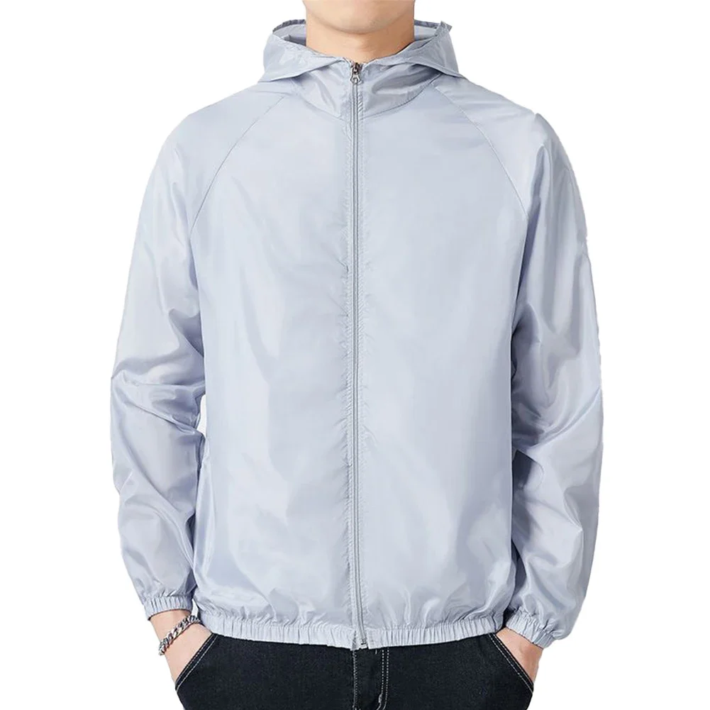 Breathe Easy with This Men's Lightweight Hooded Windbreaker Perfect For Outdoor Adventures Like Fishing or Hunting
Breathe Easy with This Men's Lightweight Hooded Windbreaker Perfect For Outdoor Adventures Like Fishing or Hunting