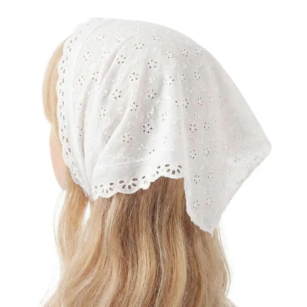 Stylish Lightweight Floral Triangle Scarf Thin Korean Style Cotton Linen Scarf Soft Breathable Vintage Neck Scarf Photo Shooting
Stylish Lightweight Floral Triangle Scarf Thin Korean Style Cotton Linen Scarf Soft Breathable Vintage Neck Scarf Photo Shooting