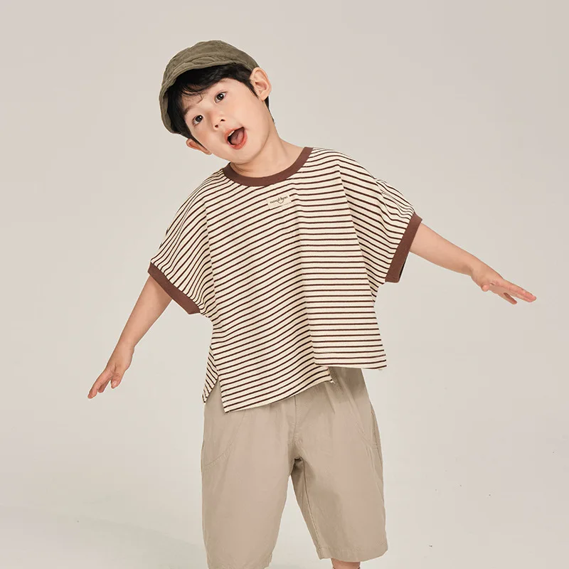 Children Clothing Summer Striped Short Sleeve 2024 New Boys Clothes Fashion Casual All Match T Shirt Simple Loose Breathable Top
Children Clothing Summer Striped Short Sleeve 2024 New Boys Clothes Fashion Casual All Match T Shirt Simple Loose Breathable Top