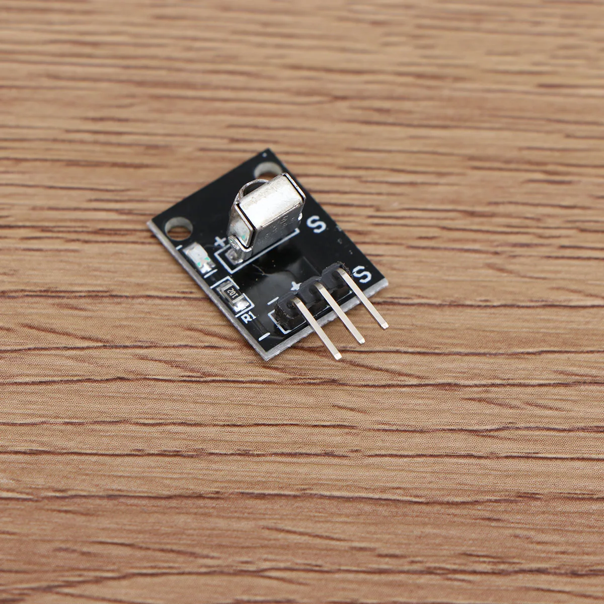 Infrared Remote Set Wireless Ir Receiver Module with 20-Key Mini Transmitter 8M Range 38Khz Signal Reception for