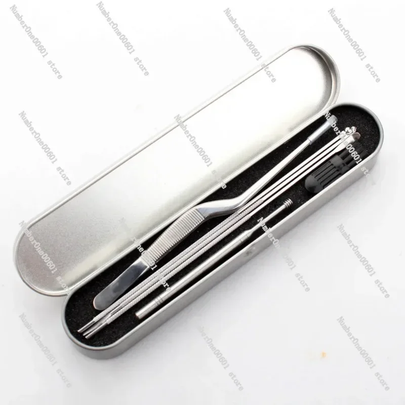 Stainless steel ear scoop, ear picking tool ear scoop goose feather stick set old-fashioned adult scoop artifact
Stainless steel ear scoop, ear picking tool ear scoop goose feather stick set old-fashioned adult scoop artifact