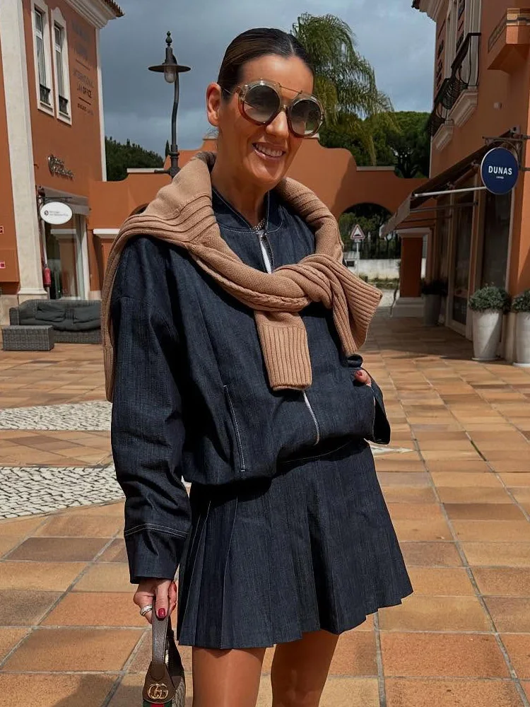 TRAFZA Women's Fashion Skirt Suits Stand Collar Long Sleeves Coats+High Waist Zipper Mini Skirts Women High Street Jacket Sets
TRAFZA Women's Fashion Skirt Suits Stand Collar Long Sleeves Coats+High Waist Zipper Mini Skirts Women High Street Jacket Sets