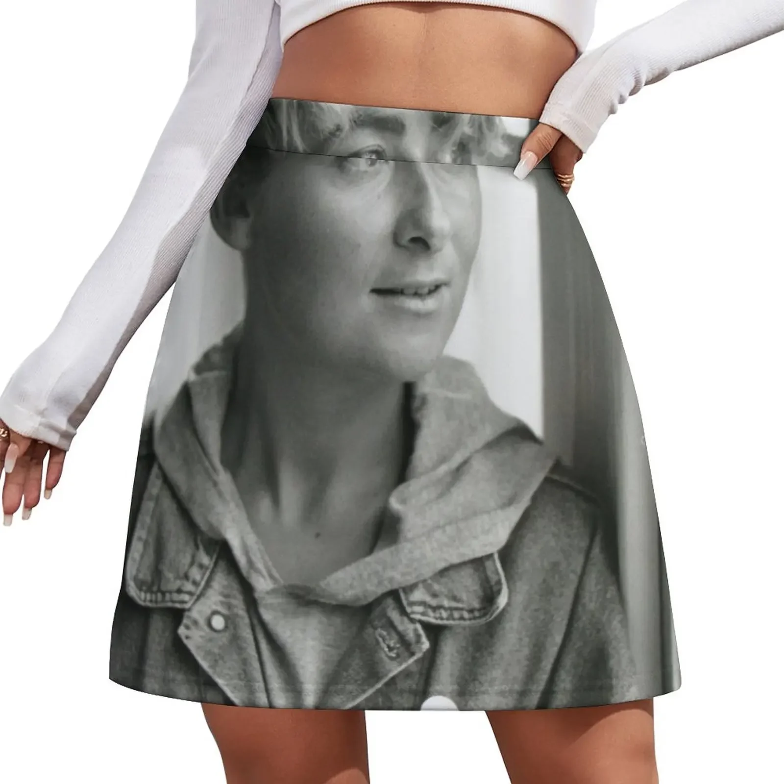 Ffyona Campbell Mini Skirt elegant dresses for women summer outfits for women 2025 micro mini skirt extreme Mini Skirt
Ffyona Campbell Mini Skirt elegant dresses for women summer outfits for women 2025 micro mini skirt extreme Mini Skirt