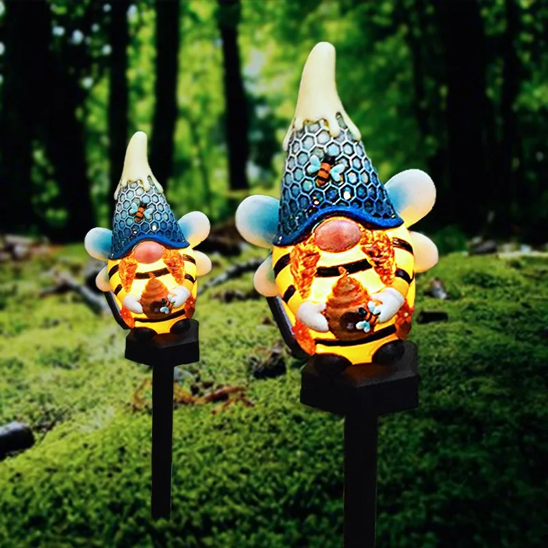 Solar Powered Garden Gnome Statue Cute Resin Dwarf Fairy Elf Outdoor Decor LED Waterproof Lawn Ornament for Yard Patio Pathway
Solar Powered Garden Gnome Statue Cute Resin Dwarf Fairy Elf Outdoor Decor LED Waterproof Lawn Ornament for Yard Patio Pathway