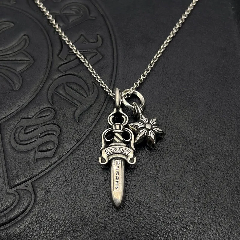 Jewelry Sword Hexagram Double Pendant Necklace Thai Silver Vintage Premium Autumn and Winter Sweater Chain Jewelry Punk
Jewelry Sword Hexagram Double Pendant Necklace Thai Silver Vintage Premium Autumn and Winter Sweater Chain Jewelry Punk