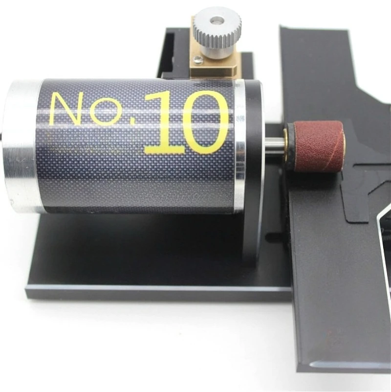 4WD brake-grinding artifact, 4WD brake machine, 4WD brake tire grinding machine 
4WD brake-grinding artifact, 4WD brake machine, 4WD brake tire grinding machine