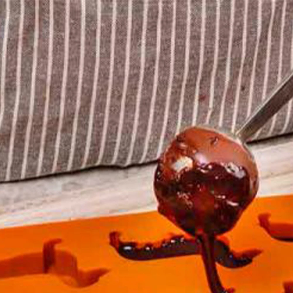 9 Grids Dog Ice Small Cube Tray The Circle Silicone Creative Mold Cartoon Baking DIY
9 Grids Dog Ice Small Cube Tray The Circle Silicone Creative Mold Cartoon Baking DIY