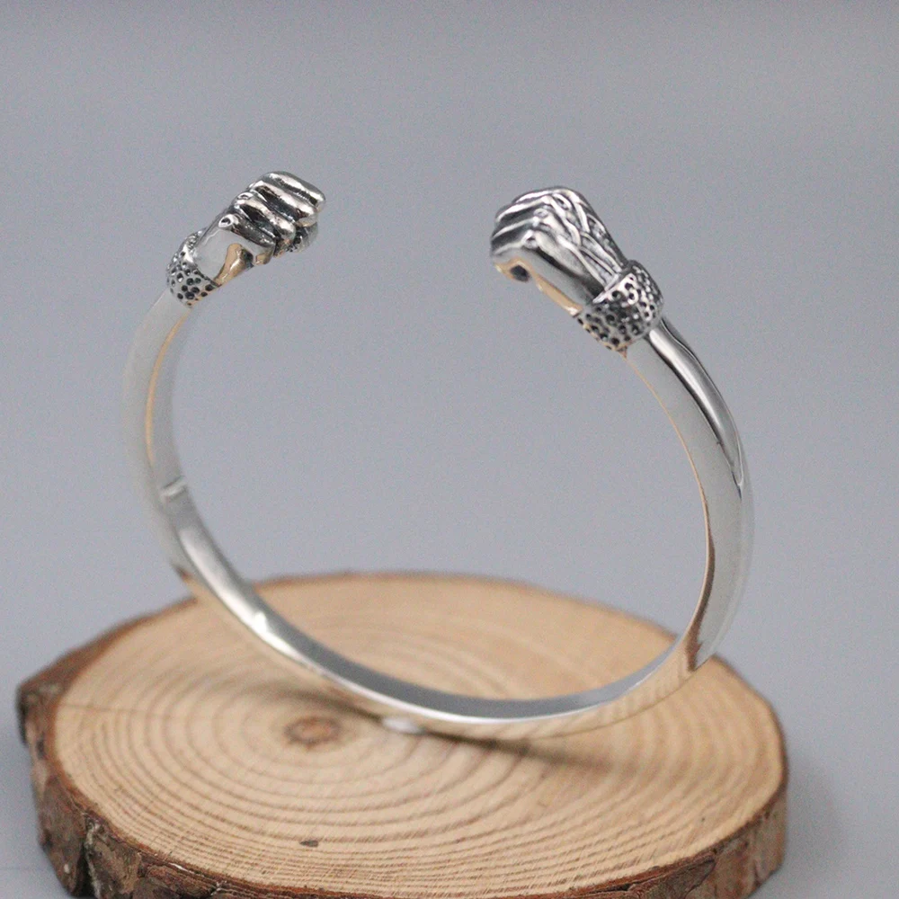 Pure S925 Sterling Silver Bracelet Men Women Domineering Fist Open Bangle Inner Diameter 55-62mm
Pure S925 Sterling Silver Bracelet Men Women Domineering Fist Open Bangle Inner Diameter 55-62mm