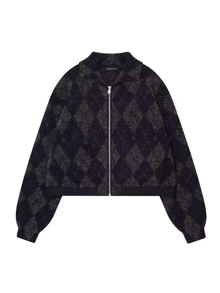 HH женский осенне-зимний вязаный ромбический клетчатый кардиган с отложным воротником и длинными рукавами, свободная верхняя одежда, теплая куртка на молнии, топ
HH женский осенне-зимний вязаный ромбический клетчатый кардиган с отложным воротником и длинными рукавами, свободная верхняя одежда, теплая куртка на молнии, топ