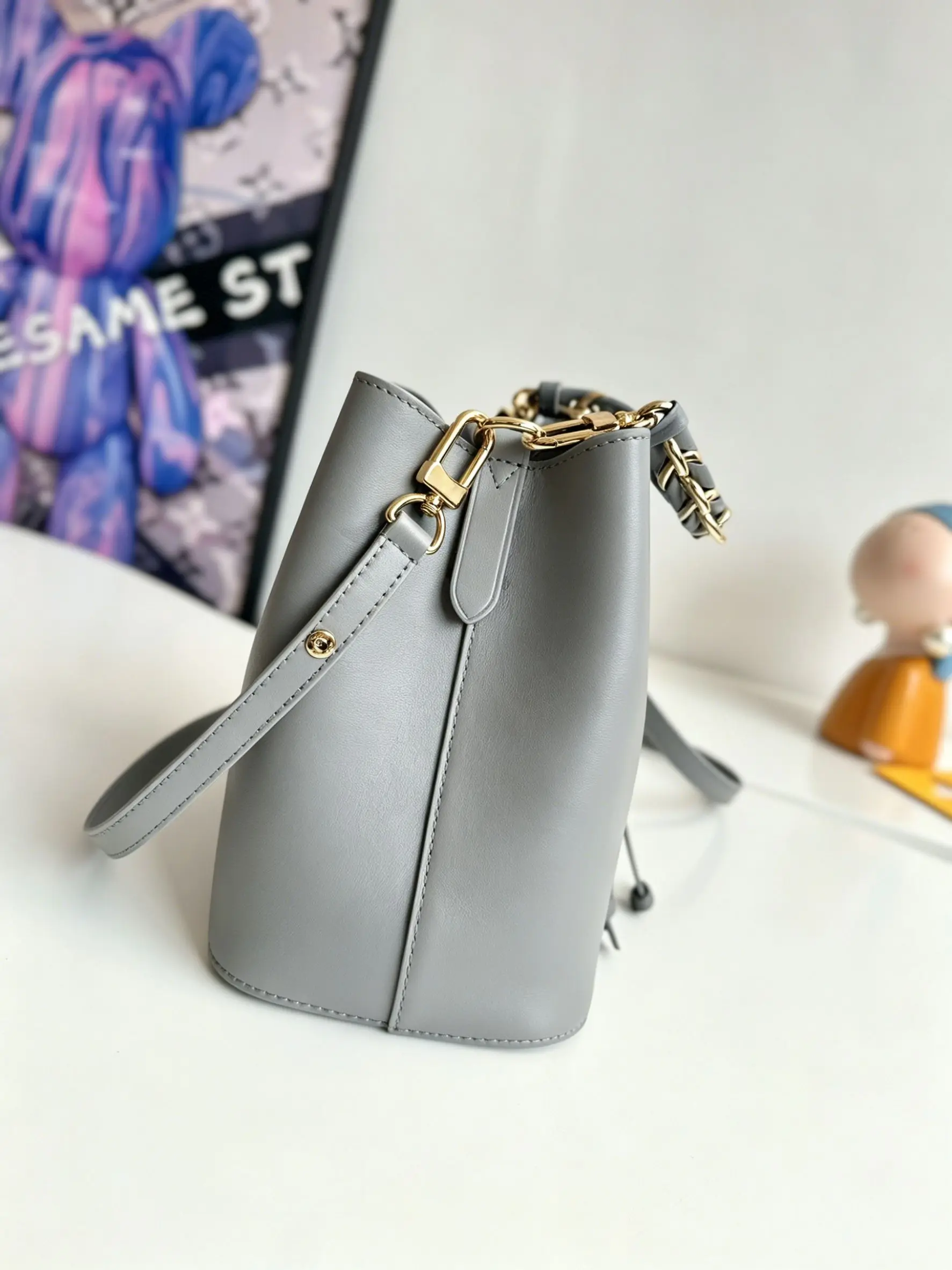 Comfortable Daily Ladies Leather Handbag Adjustable Strap Crossbody Shoulder Top Handle All-day Carry Bag
Comfortable Daily Ladies Leather Handbag Adjustable Strap Crossbody Shoulder Top Handle All-day Carry Bag