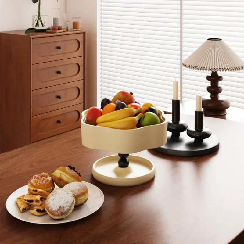 Cream feng shui fruit plate, living room coffee table dining table New Year's candy snacks, cake snack plate
Cream feng shui fruit plate, living room coffee table dining table New Year's candy snacks, cake snack plate