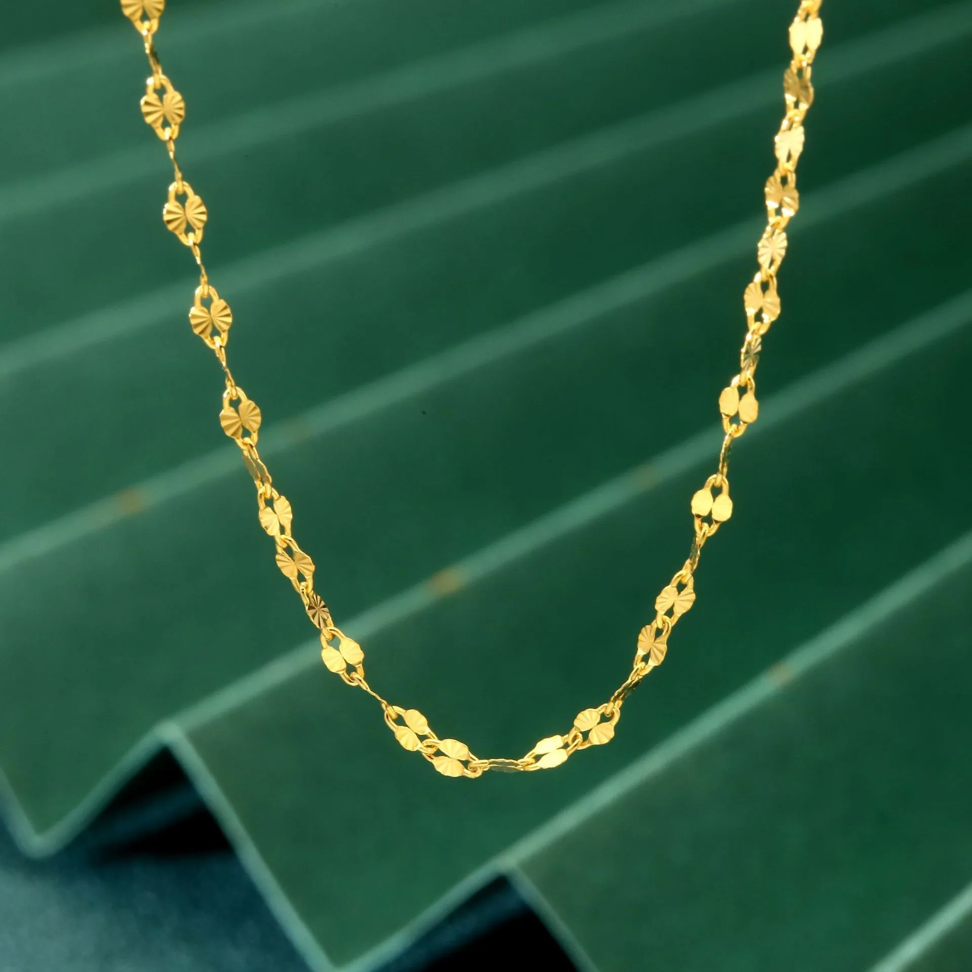 Женское ожерелье золотого цвета 999 пробы, звездная О-цепочка со сливовым сливовым сливовым сливом, изящные украшения на ключицу, идеально подходит для помолвки и подарков 
Женское ожерелье золотого цвета 999 пробы, звездная О-цепочка со сливовым сливовым сливовым сливом, изящные украшения на ключицу, идеально подходит для помолвки и подарков