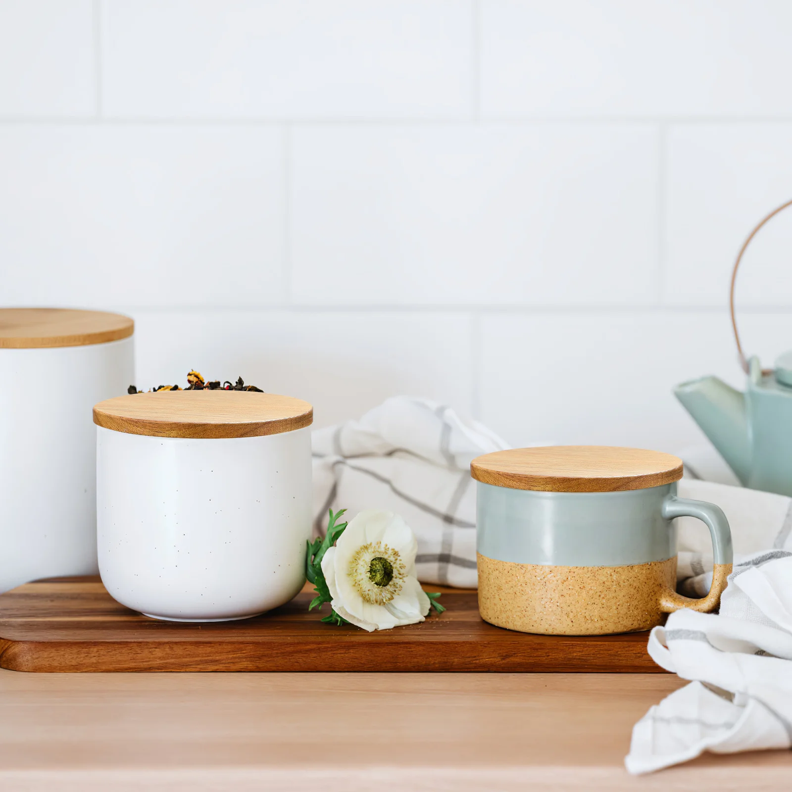 4Pcs Wooden Cup Cover Natural Wood Material Lid for Coffee Mug Tea Cup Wine Glass Multi Function Sealing Top
4Pcs Wooden Cup Cover Natural Wood Material Lid for Coffee Mug Tea Cup Wine Glass Multi Function Sealing Top