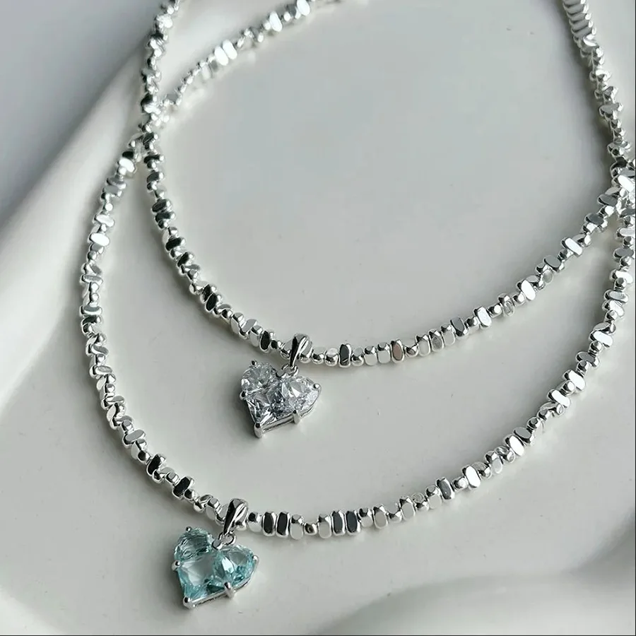 Simple Vintage Sexy Lake Blue Zircon Heart Pendant Necklace for Women Female Geometric Baroque Transparent Crystal Jewelry Gift 
Simple Vintage Sexy Lake Blue Zircon Heart Pendant Necklace for Women Female Geometric Baroque Transparent Crystal Jewelry Gift