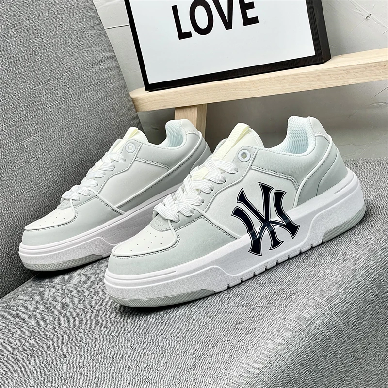 Everyday Ease: Soft-Sole Sports Shoes for Ultimate Versatile Comfort Sneakers Jumping Shoes
Everyday Ease: Soft-Sole Sports Shoes for Ultimate Versatile Comfort Sneakers Jumping Shoes
