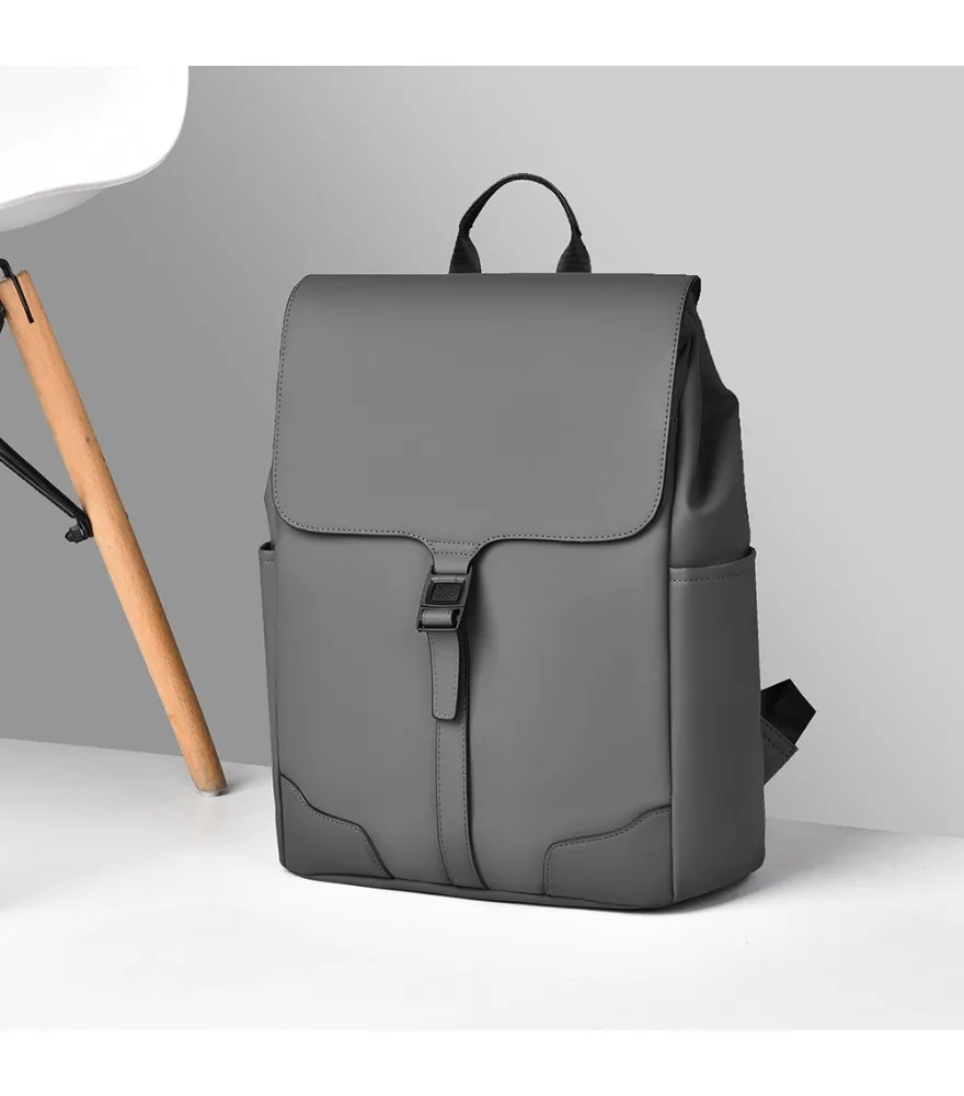 Computer bag business men's casual solid color texture backpack outdoor travel commuter computer backpack
Computer bag business men's casual solid color texture backpack outdoor travel commuter computer backpack