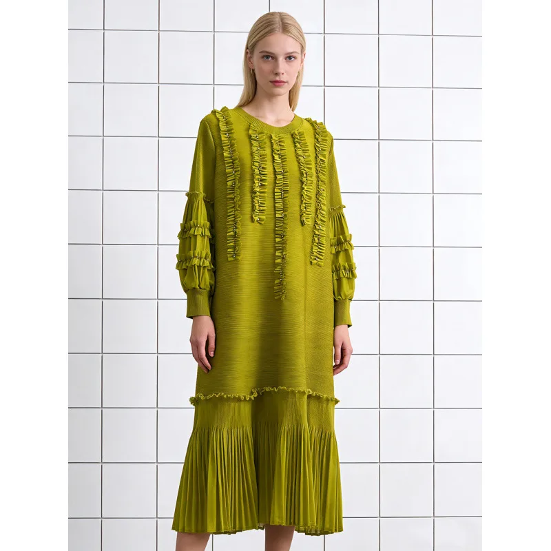 Heavy Embellied Large Size Dr with Lantern Sves Folded Hem And Wood ain s European Sle Loose Waist Velvet Fabric
Heavy Embellied Large Size Dr with Lantern Sves Folded Hem And Wood ain s European Sle Loose Waist Velvet Fabric