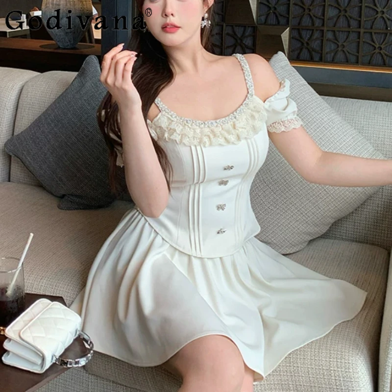 Large Size Women Summer New Apricot Crew Neck Sweet Lace Short Sleeve T-shirt Fashion High Waist A-line Temperament Short Skirt
Large Size Women Summer New Apricot Crew Neck Sweet Lace Short Sleeve T-shirt Fashion High Waist A-line Temperament Short Skirt