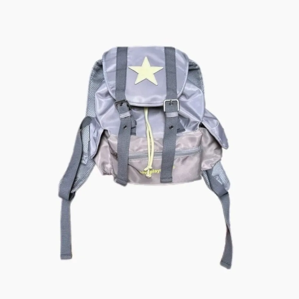 Рюкзак Lucky Star большой емкости с героями мультфильмов, корейский стиль, школьный рюкзак Y2K на шнурке, нейлоновая сумка с несколькими карманами для пешего туризма, кемпинга, студентов
Рюкзак Lucky Star большой емкости с героями мультфильмов, корейский стиль, школьный рюкзак Y2K на шнурке, нейлоновая сумка с несколькими карманами для пешего туризма, кемпинга, студентов