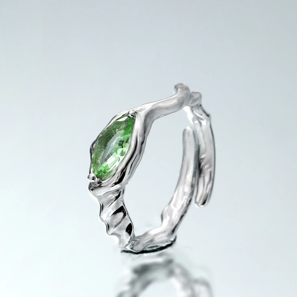 Luxury Green Zircon S925 Sterling Silver Rings Niche Original Irregular Design Women's Fashion Jewelry Wholesale Ring Ins Style
Luxury Green Zircon S925 Sterling Silver Rings Niche Original Irregular Design Women's Fashion Jewelry Wholesale Ring Ins Style