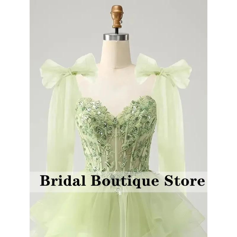 Tiered Tulle Homecoming Dresses Sparkly Lace Applique Bow Straps Short Prom Dress for Teens Cocktail Dress Graduation Dress
Tiered Tulle Homecoming Dresses Sparkly Lace Applique Bow Straps Short Prom Dress for Teens Cocktail Dress Graduation Dress