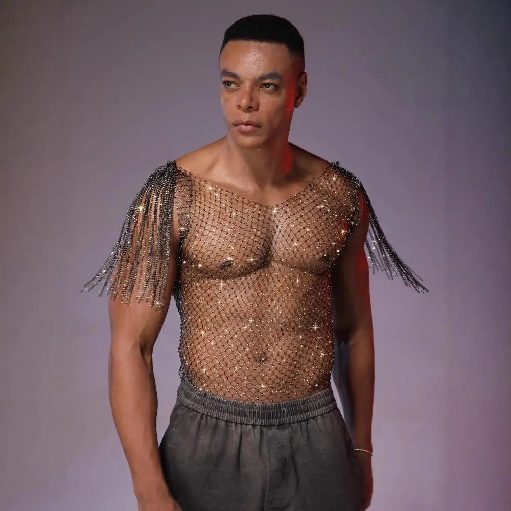 Nightclub See-through Party Flash Cross-border Diamond Men's Mesh Fishing Net Sexy Top Men's Clothing Transparent U-neck Vest
Nightclub See-through Party Flash Cross-border Diamond Men's Mesh Fishing Net Sexy Top Men's Clothing Transparent U-neck Vest