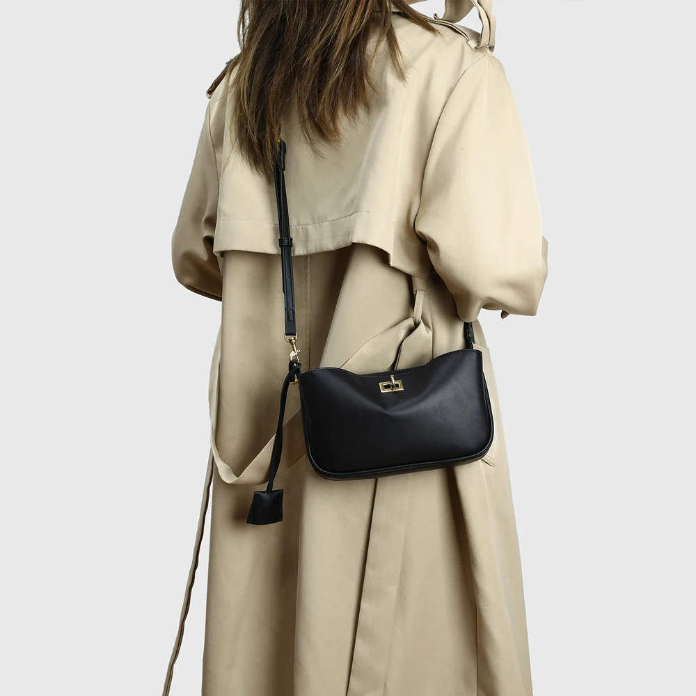 High Quality Fashion Ins Famous Luxury Black Split Leather Crossbody Shoulder Tote Handbags for Women with Gold Buckle Daily Use
High Quality Fashion Ins Famous Luxury Black Split Leather Crossbody Shoulder Tote Handbags for Women with Gold Buckle Daily Use
